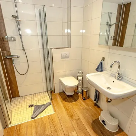 Ferienwohnung Alpenstrandlaeufer *