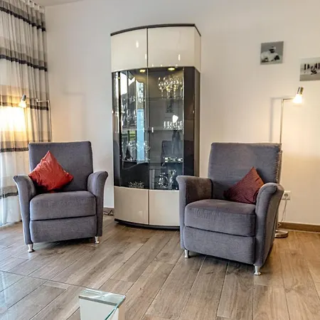 Ferienwohnung Alpenstrandlaeufer
