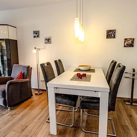 Ferienwohnung Alpenstrandlaeufer Apartmán Esens
